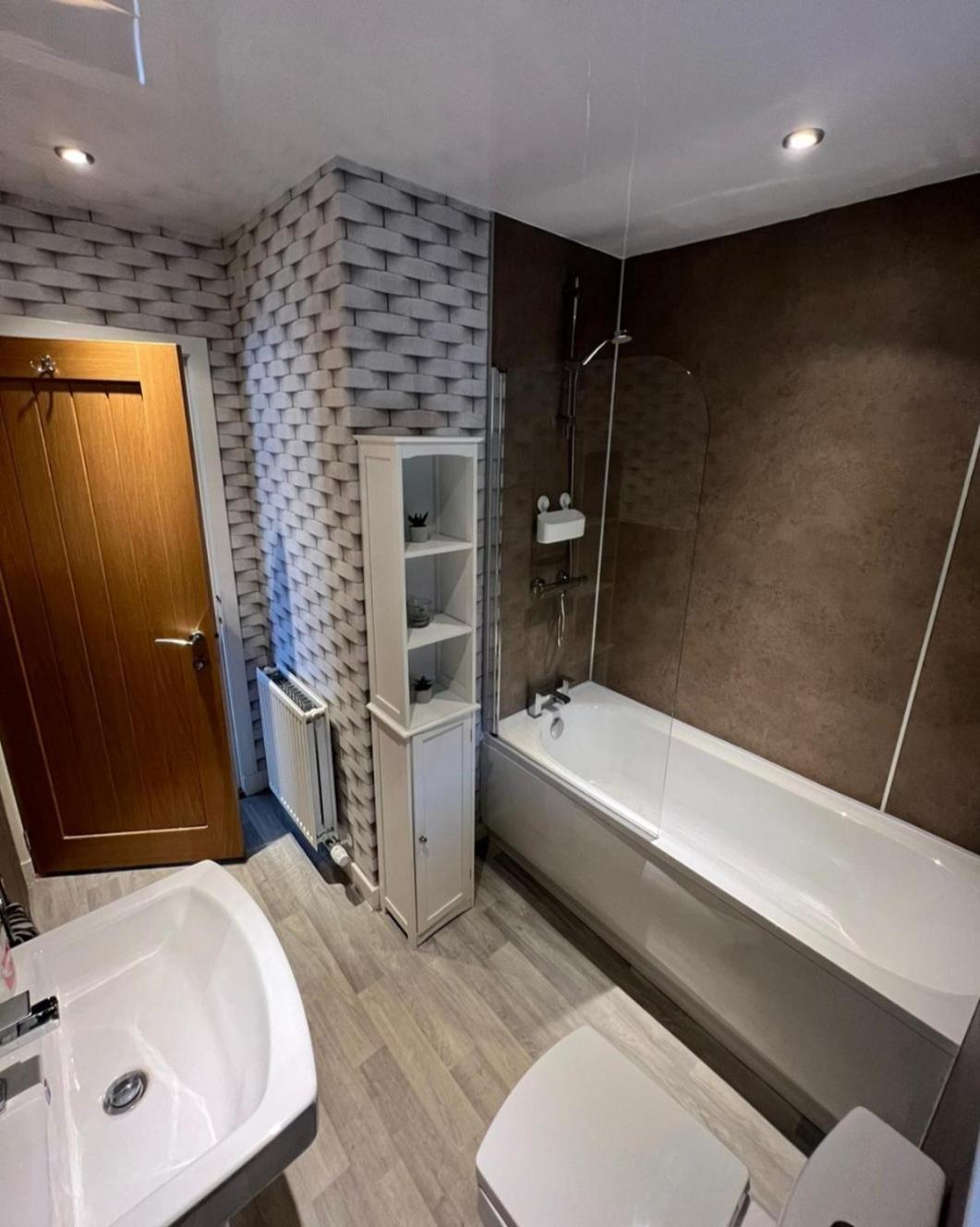 5 Riverside Place Thurso. 2 Bed, 2 Bathrooms. Экстерьер фото